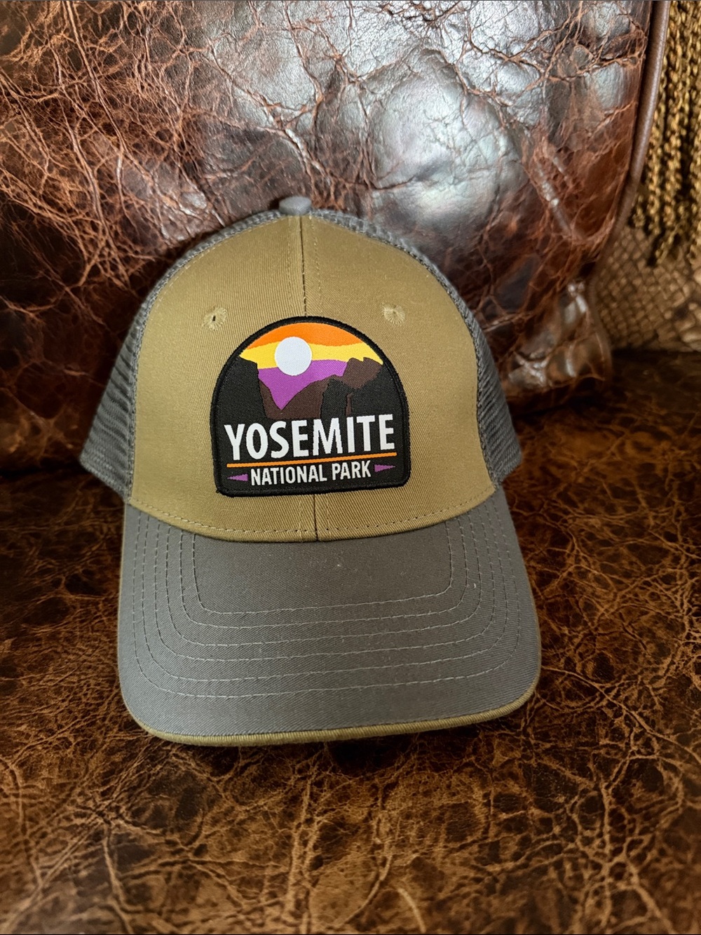 Yosemite National Park Two-Tone Trucker Cap - Brown/Gray